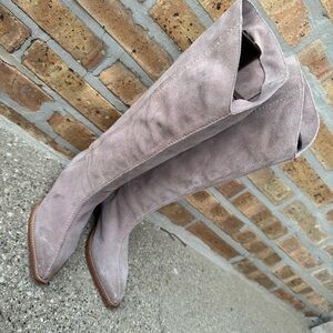 Free People Knee-High Boots in Pink  Suede Sz 37